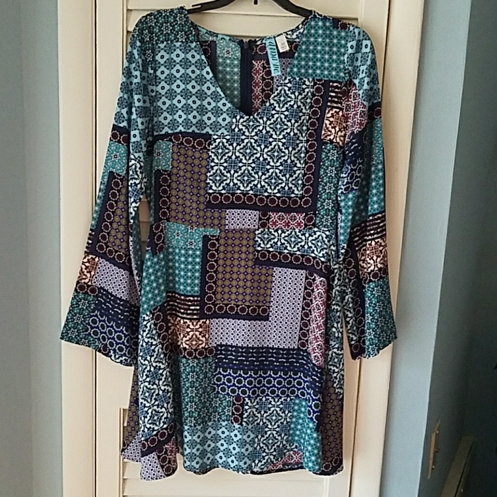 Light weight dress
